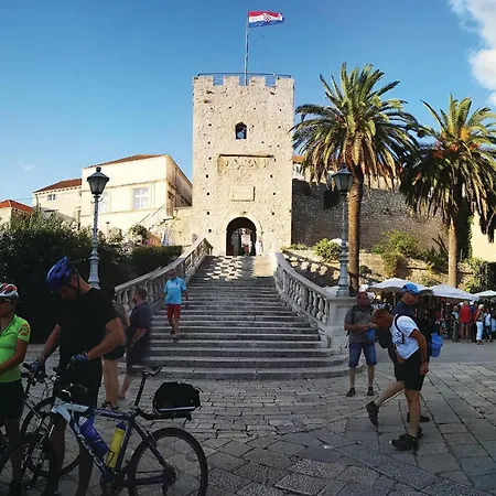 One-bedroom In Kneze Σπίτι διακοπών *